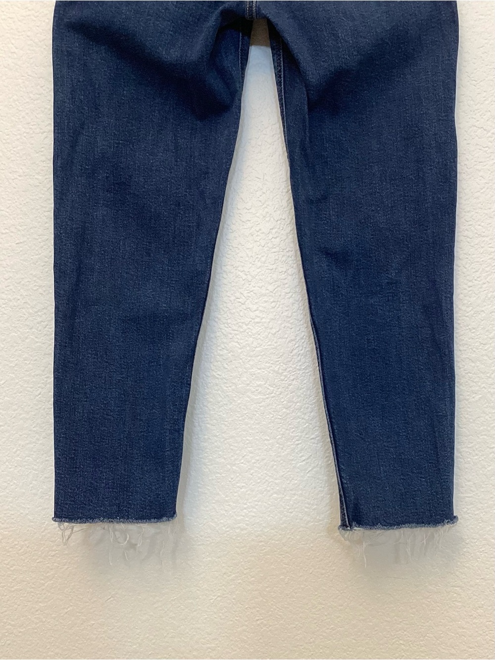 American Eagle 2 Short Mom Straight Jeans High Rise Women’s Crossover Waist 2022 - Picture 11 of 16